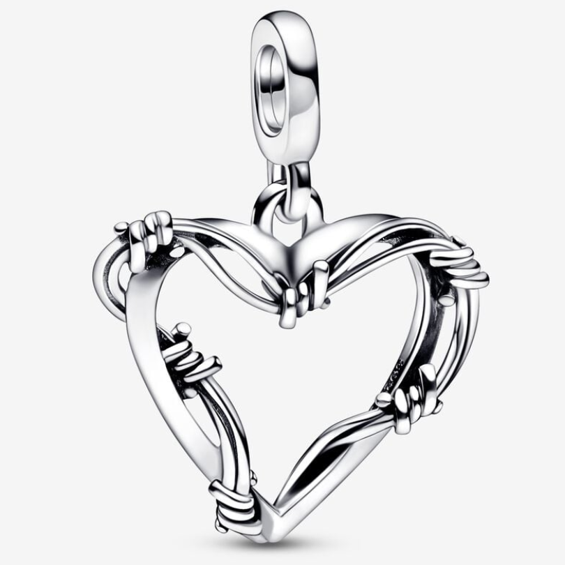 Pandora ME Wire Heart Medallion hela