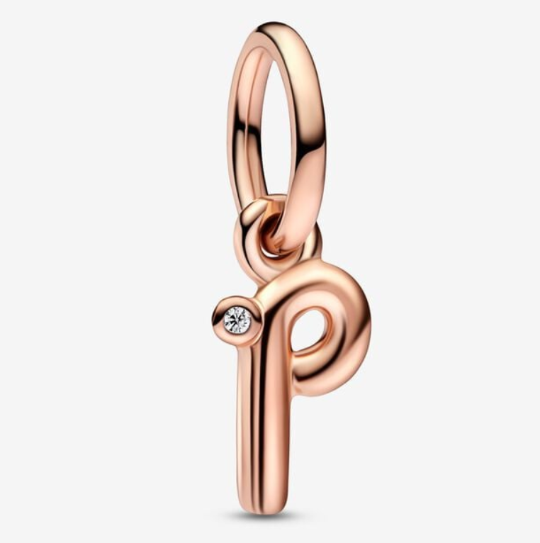 Pandora Moments Letter p Script Alphabet kirjainkoru hela
