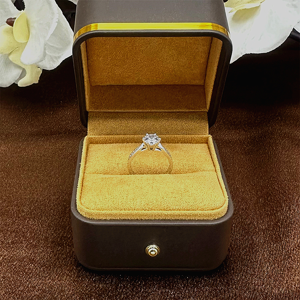 S925 Sterling Silver Six-Prong Zircon Engagement Ring