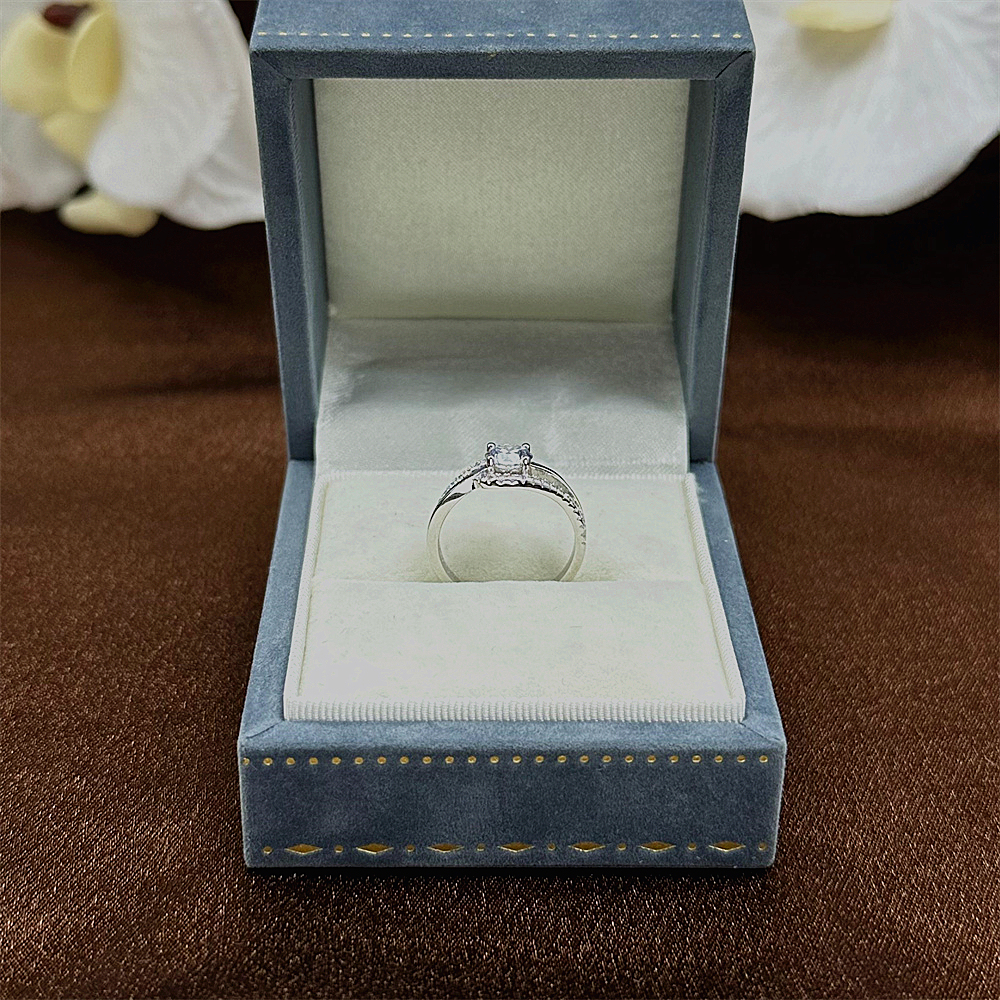 S925 Sterling Silver Zircon Full Diamond Curved Engagement Ring for Women