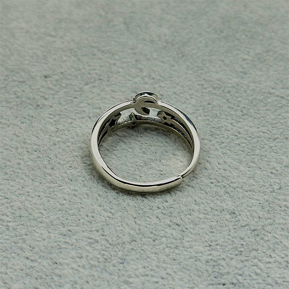 925 Sterling Silver Star and Moon Vintage Open Ring