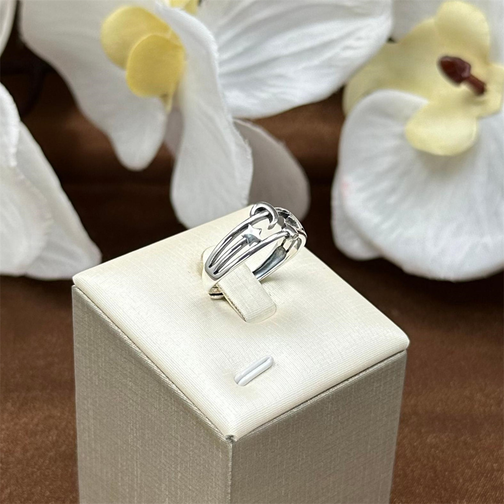 925 Sterling Silver Star and Moon Vintage Open Ring