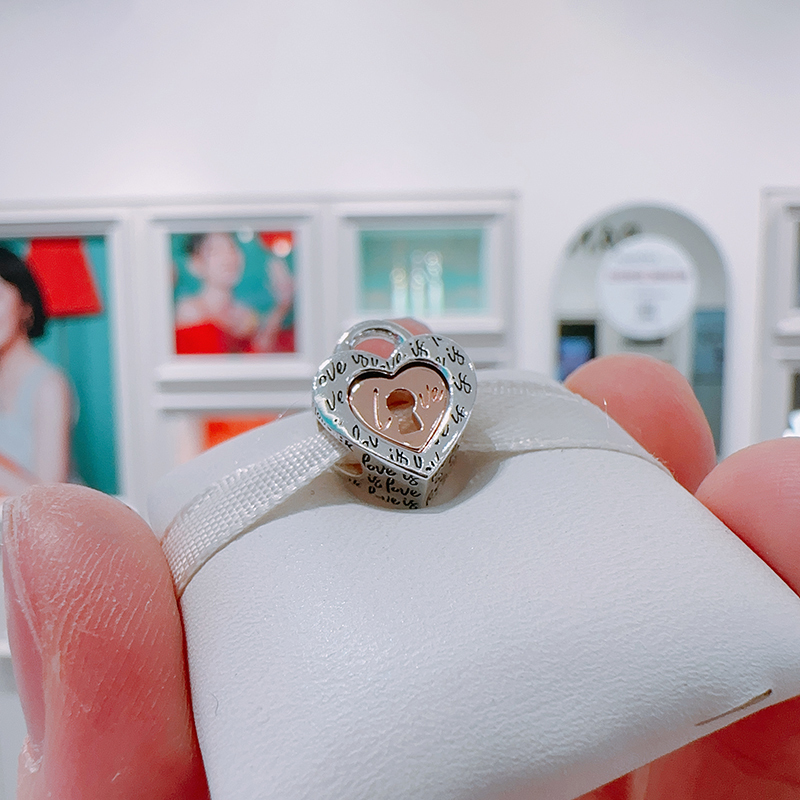 PANDORA Two-tone Padlock Splittable Heart Charm