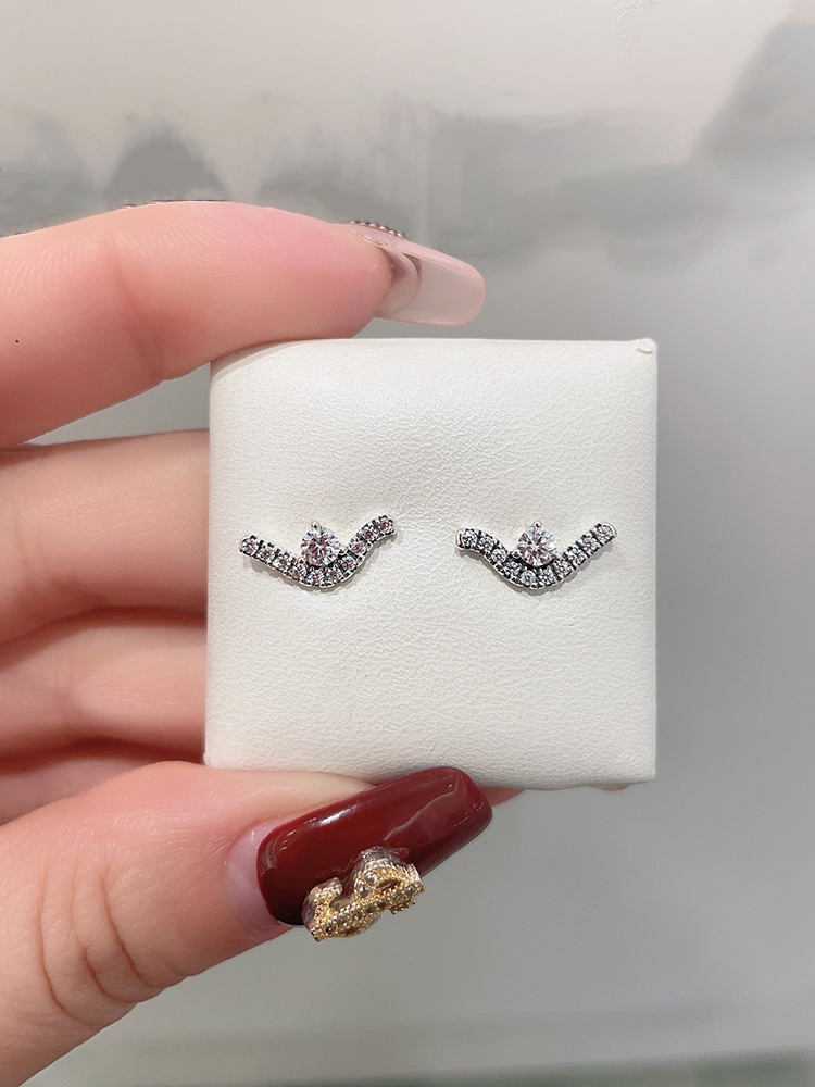 Pandora Sparkling Wave Stud Earrings - Denmark Style