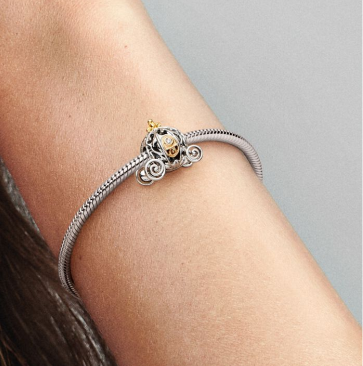 PANDORA  100th Anniversary Cinderella's Enchanted Carriage Charm