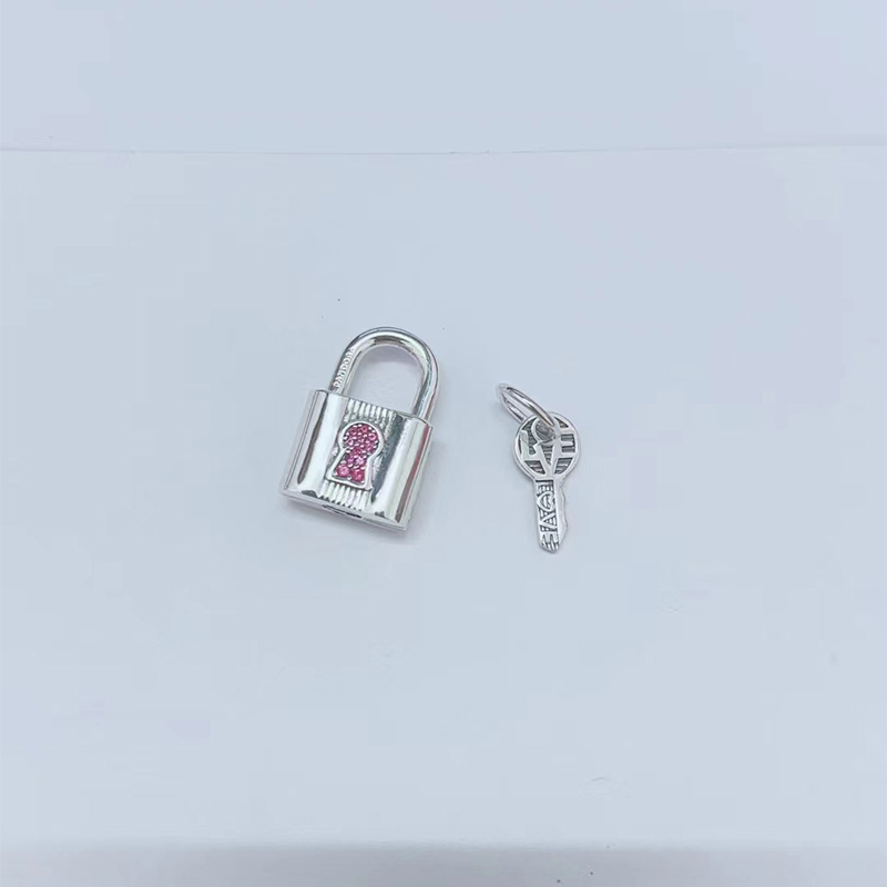 Pandora Moments Padlock and Key hela