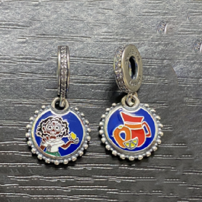 THE 2023 FOOD & WINE PANDORA SET IS AS ENTICING AS THE FOOD!