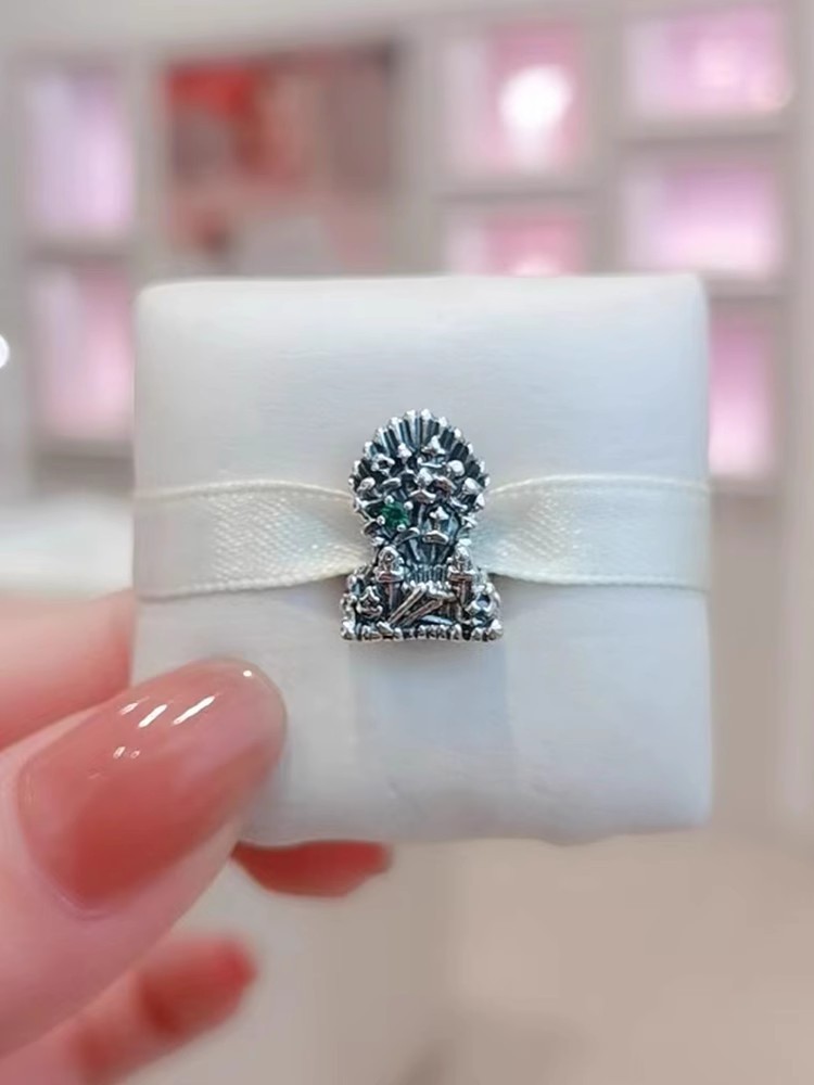 Pandora Game of Thrones House Sigil bracelet The Iron Thron Charm SET ALE