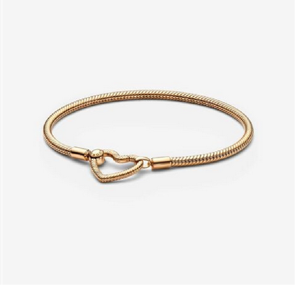 Pandora Moments Heart Closure Snake Chain Bracelet Gift Bag