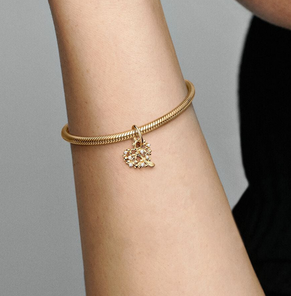 Pandora Sparkling Heart Family Tree Dangle Charm Gift Bag