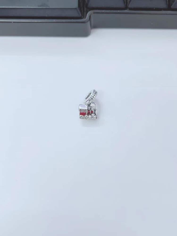 2023 WDW  Parks Exclusive Pandora Charm Walt Railroad Train
