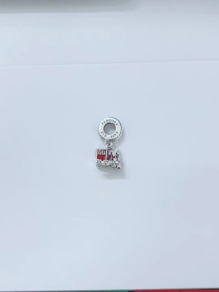 2023 WDW  Parks Exclusive Pandora Charm Walt Railroad Train