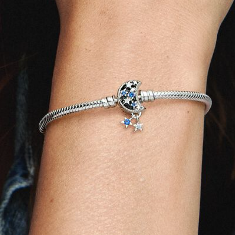 Pandora Moments Sparkling Moon Clasp Dream Snake Chain 925 Silver Charm Bracelet