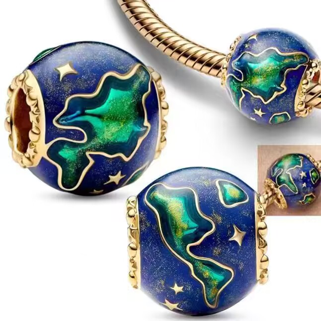 Pandora Earth string charm