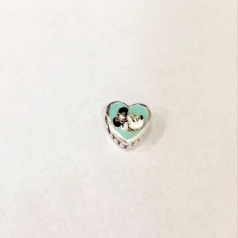 Minnie Mouse Vintage Charm