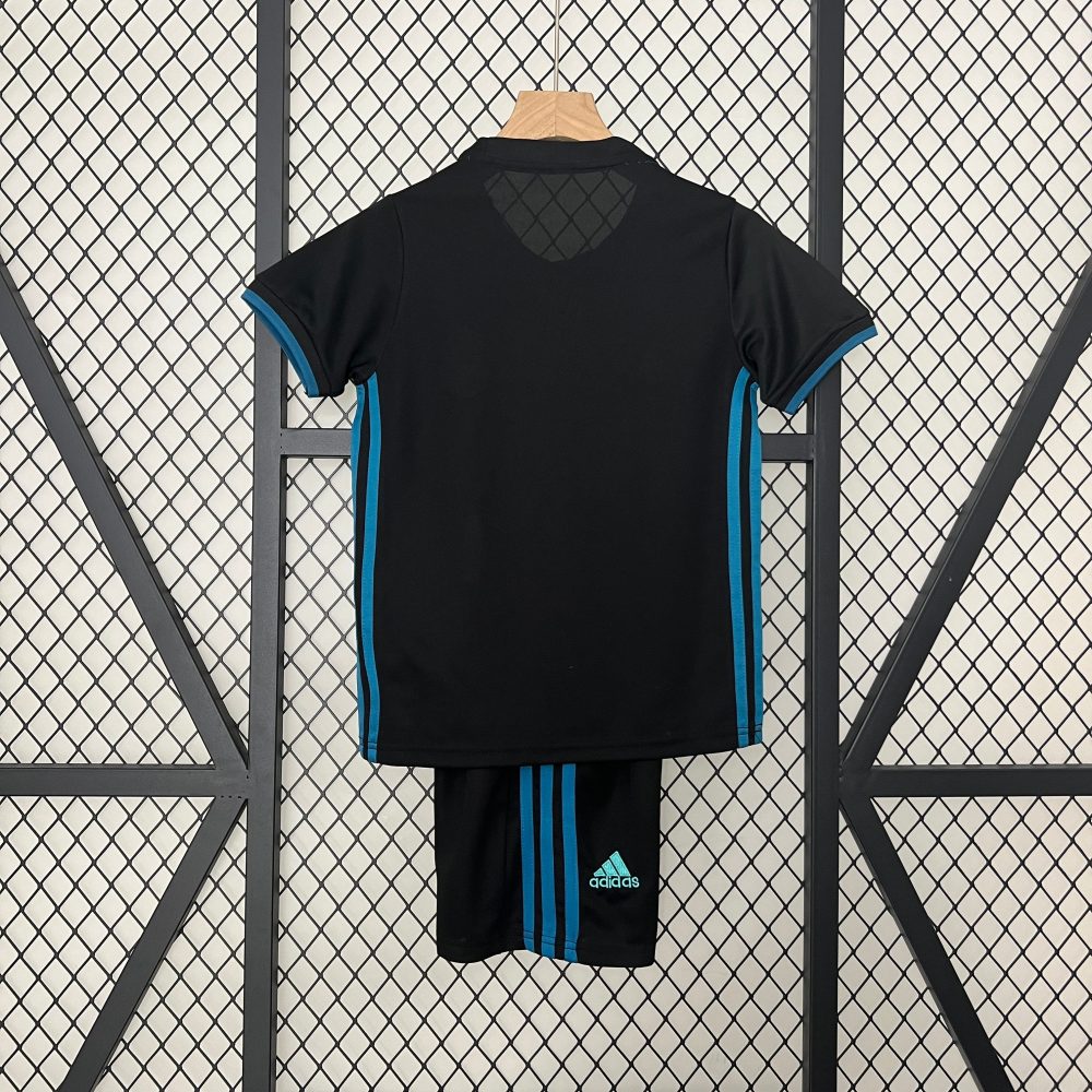 2017/2018 Real Madrid Away Retro Kids Set