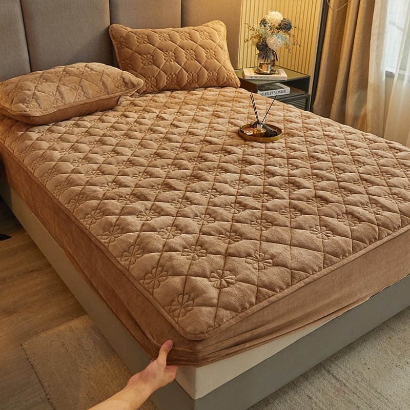 💗💗BUY 1 GET 1 FREE now! (same size)+(2 FREE PILLOWCASES)🎁🎁