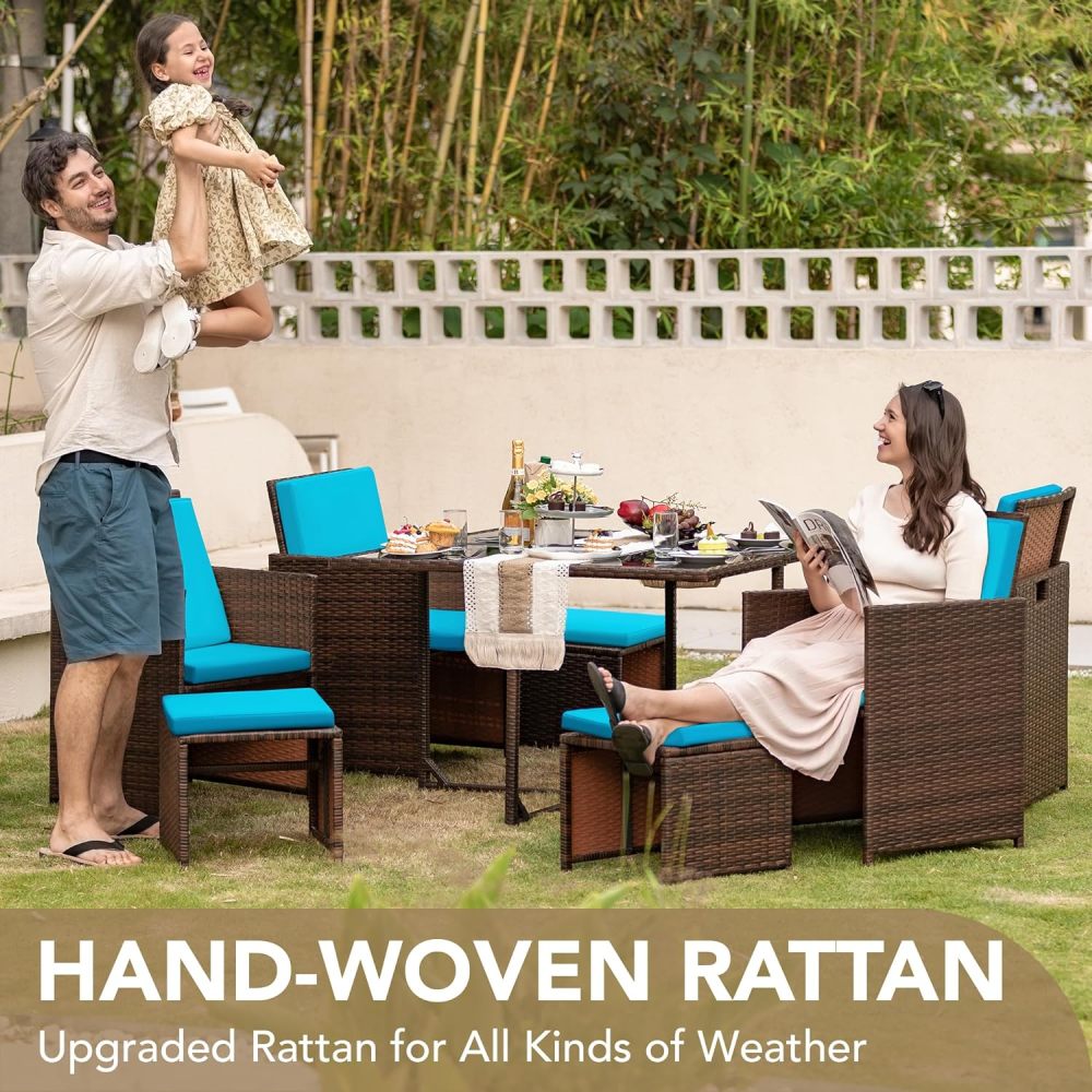 Devoko - Juego de 9 sillas de ratán para patio con mesa de vidrio y mesa de patio con asiento acolchado y parte trasera (beige)