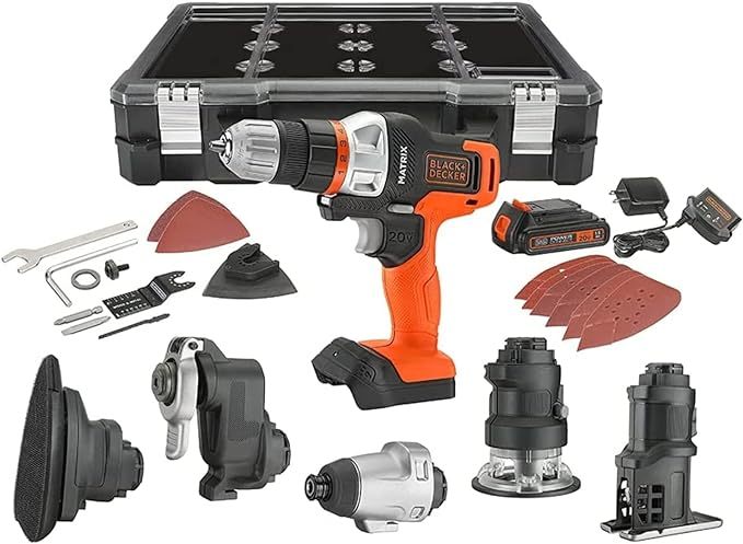 Juego de Herramientas con 6 Accesorios BDCDMT1206KITC