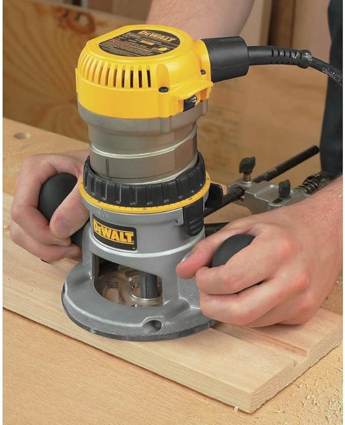 Router 1-3/4Hp 750W DW616