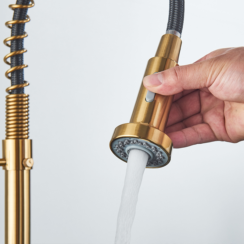 Brushed Gold Kitchen Faucet Pull Down Kitchen Faucet Single Handle Mixer Tap 360 Rotation