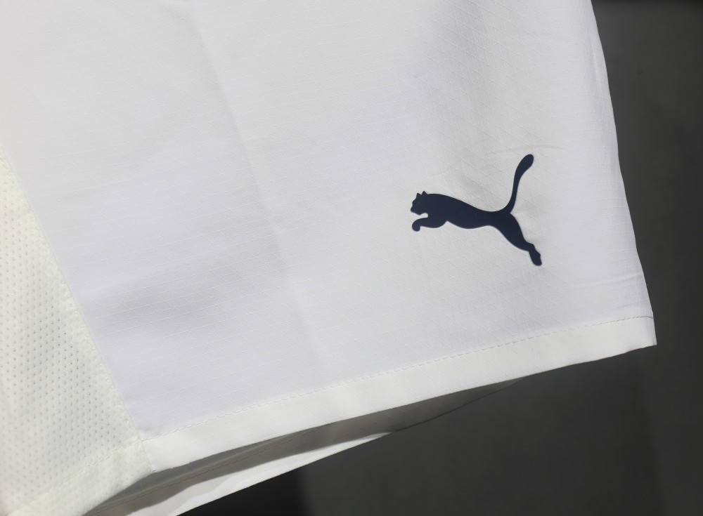 24-25 Manchester City Home Shorts Fans+Player Version