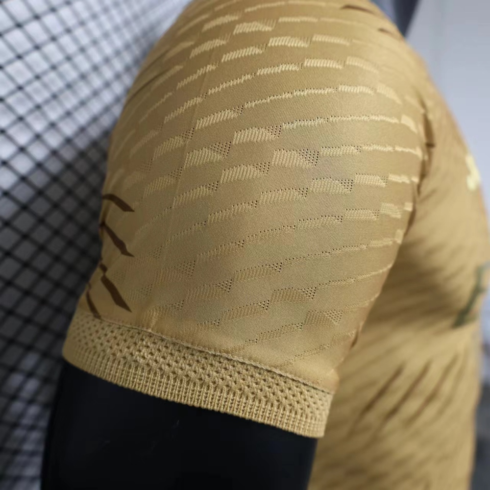 Real Madrid 23-24 Gold Special Edition Football Jersey
