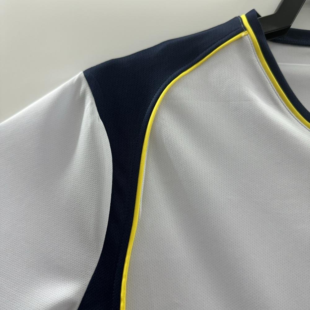 Retro Liverpool Away Football Jersey 2001/2002
