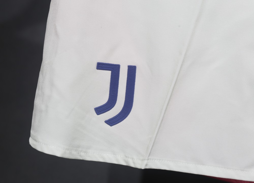 Juventus Away Soccer Shorts Player Version 24-25