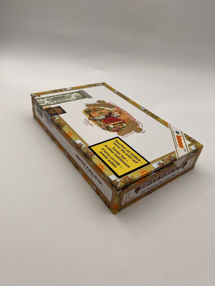 Romeo Cedros de Luxe No. 2 [25] 罗密欧 雪松木2号