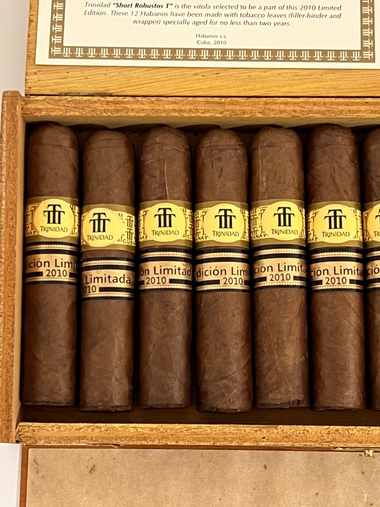 Trinidad Short Robusto T Edicion Limitada 2010 特立尼达 2010年限（刮码）