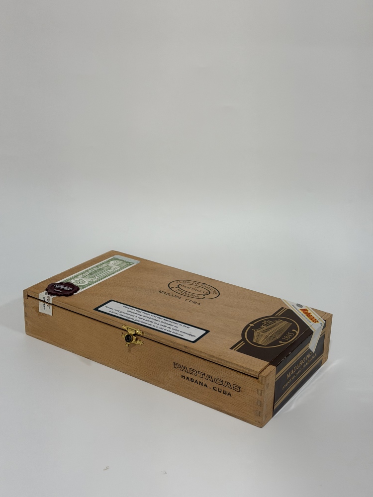 Partagas Maduro No. 1 [25]  帕特加斯 马杜洛1号 2017陈年