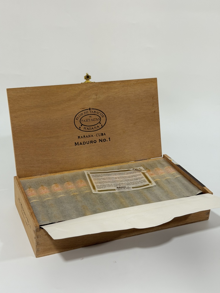 Partagas Maduro No. 1 [25]  帕特加斯 马杜洛1号 2017陈年