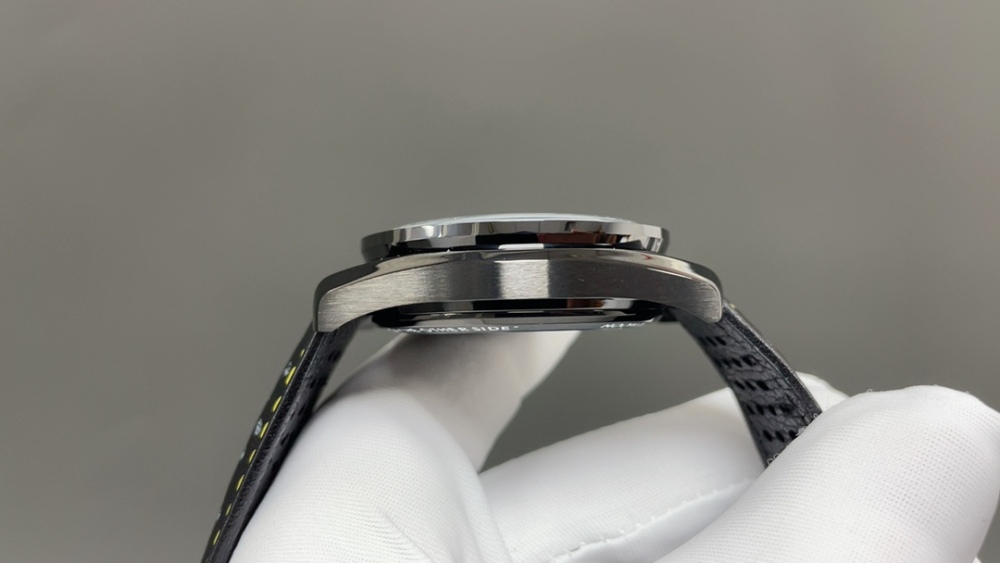 omega 44mm