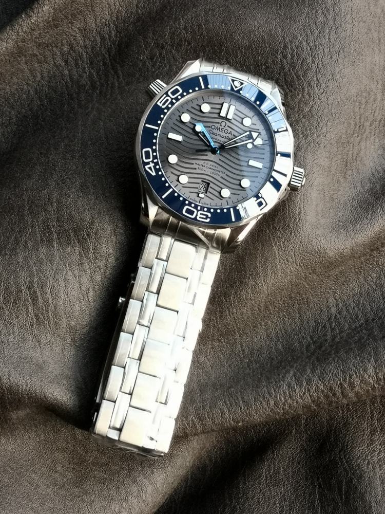 omega 42mm