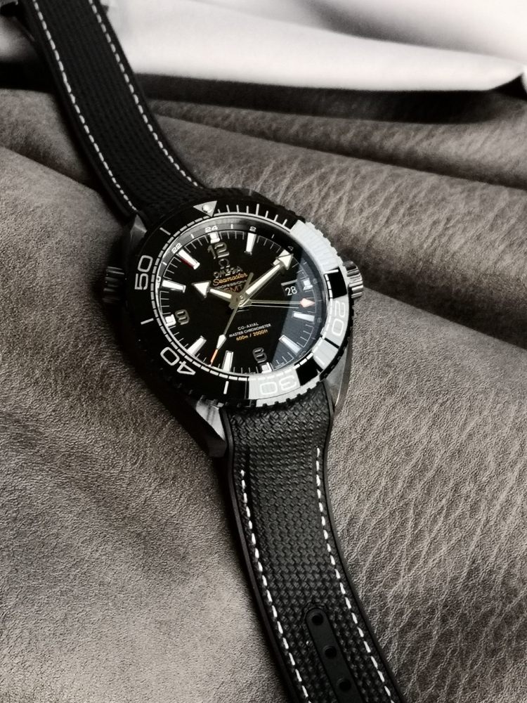 omega 44mm