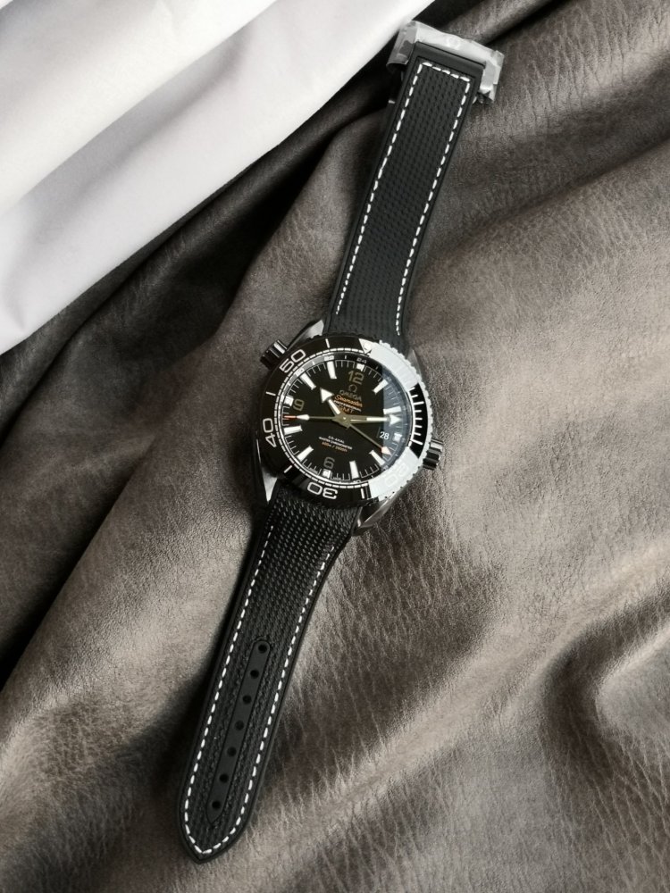 omega 44mm