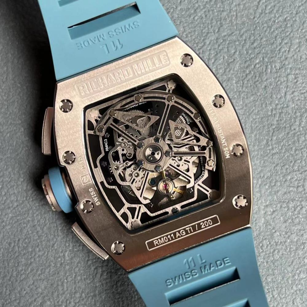 RM011