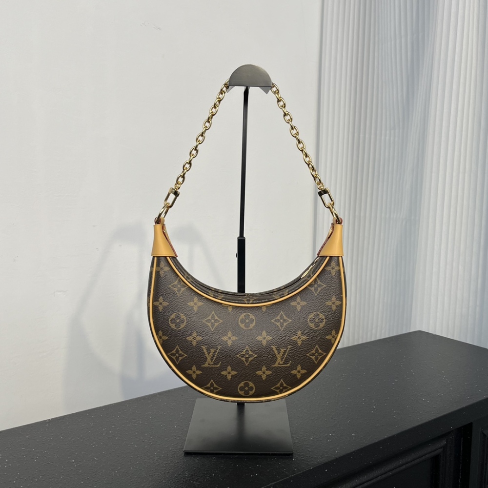 LV 24×8×22cm