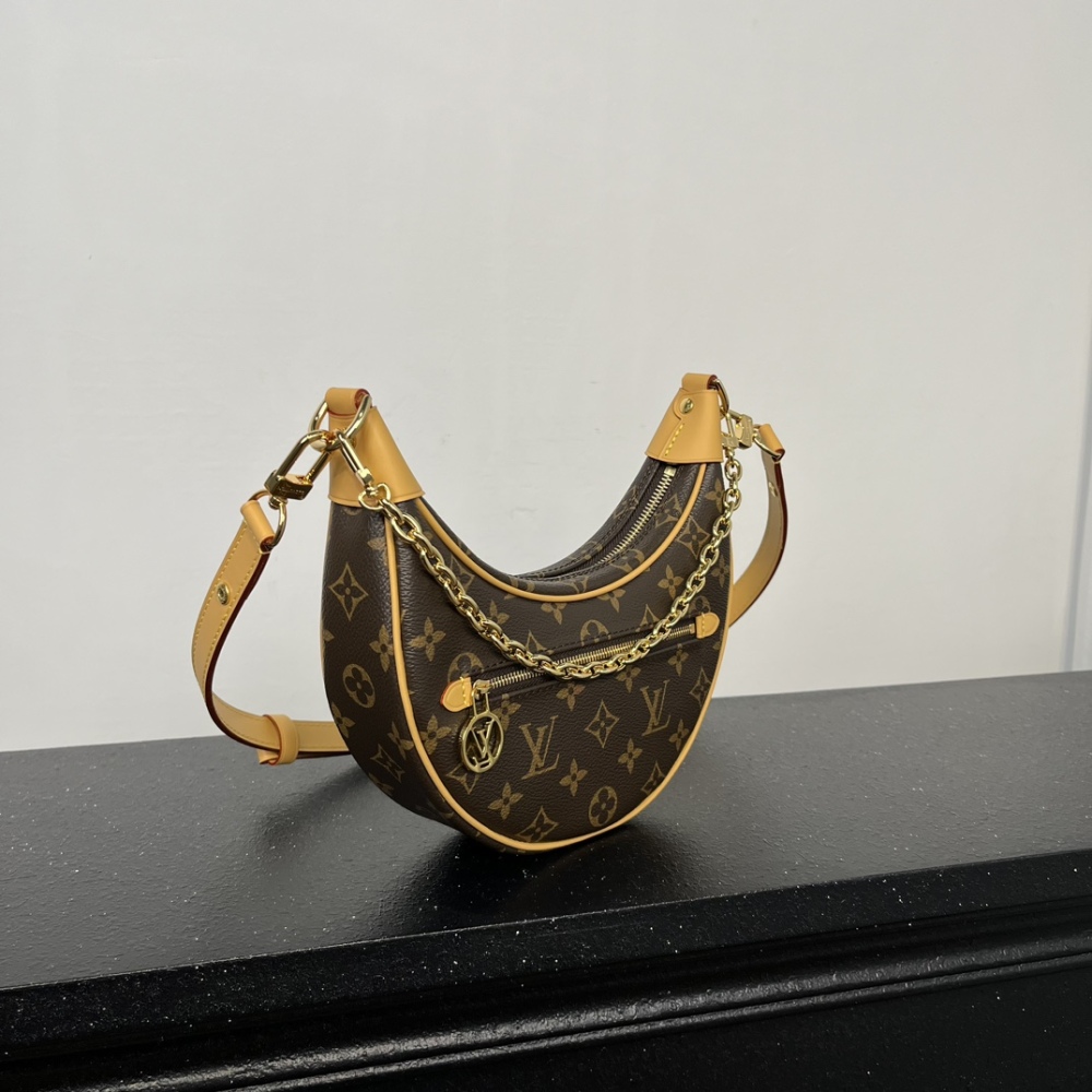 LV 24×8×22cm