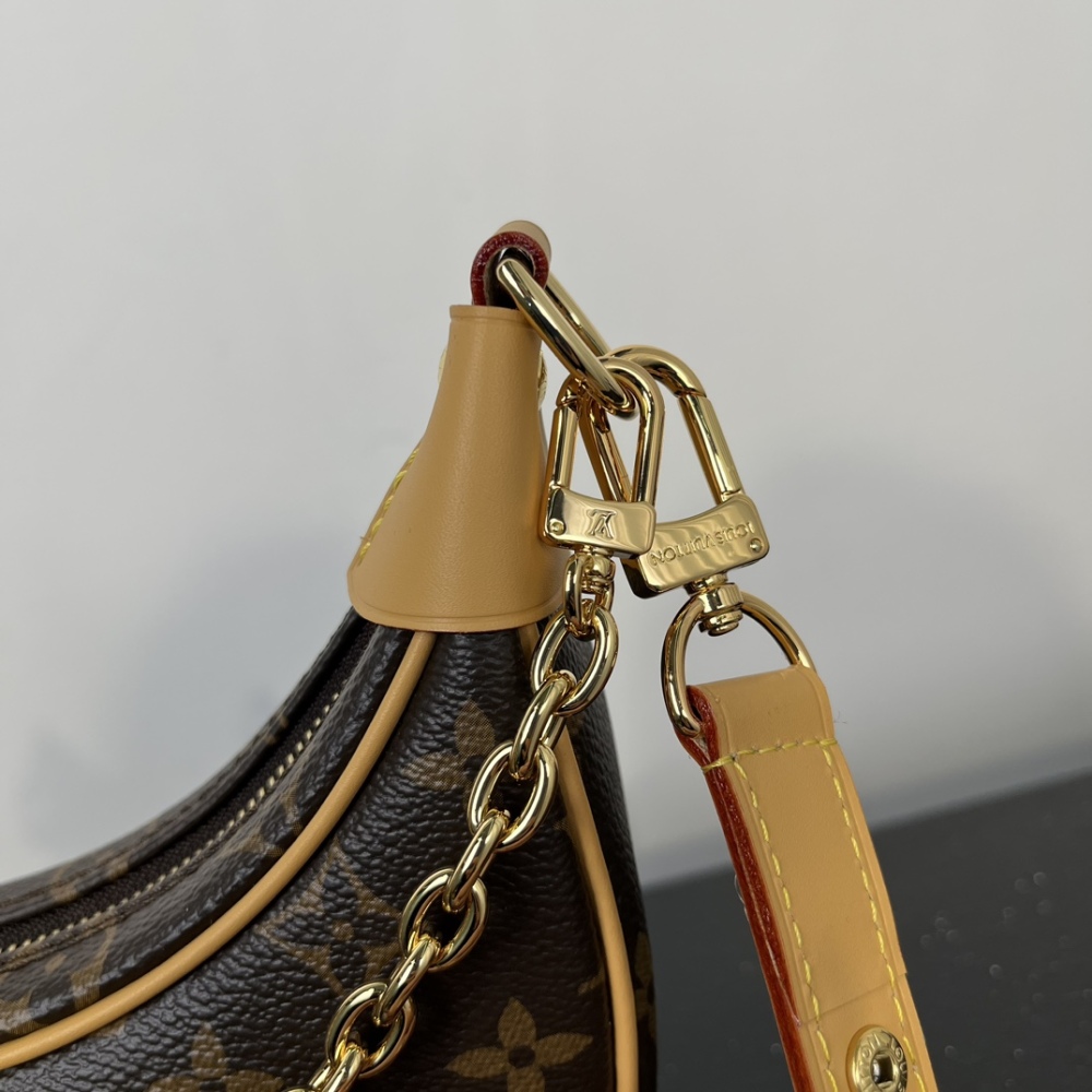 LV 24×8×22cm