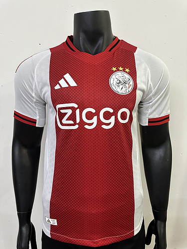 2526 Ajax