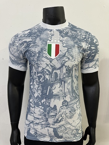 24-25 Italy