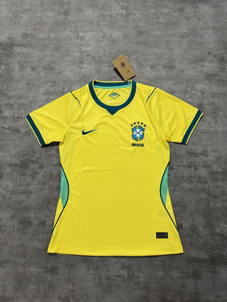 26-27 Brazil woman version