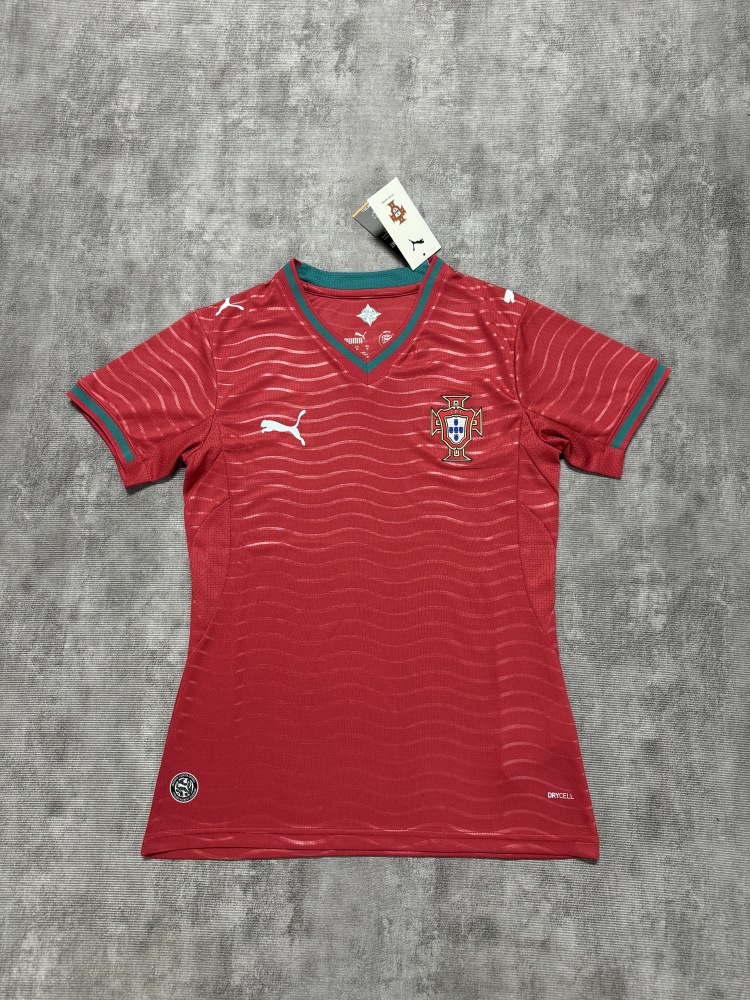 26-27 Portugal woman version