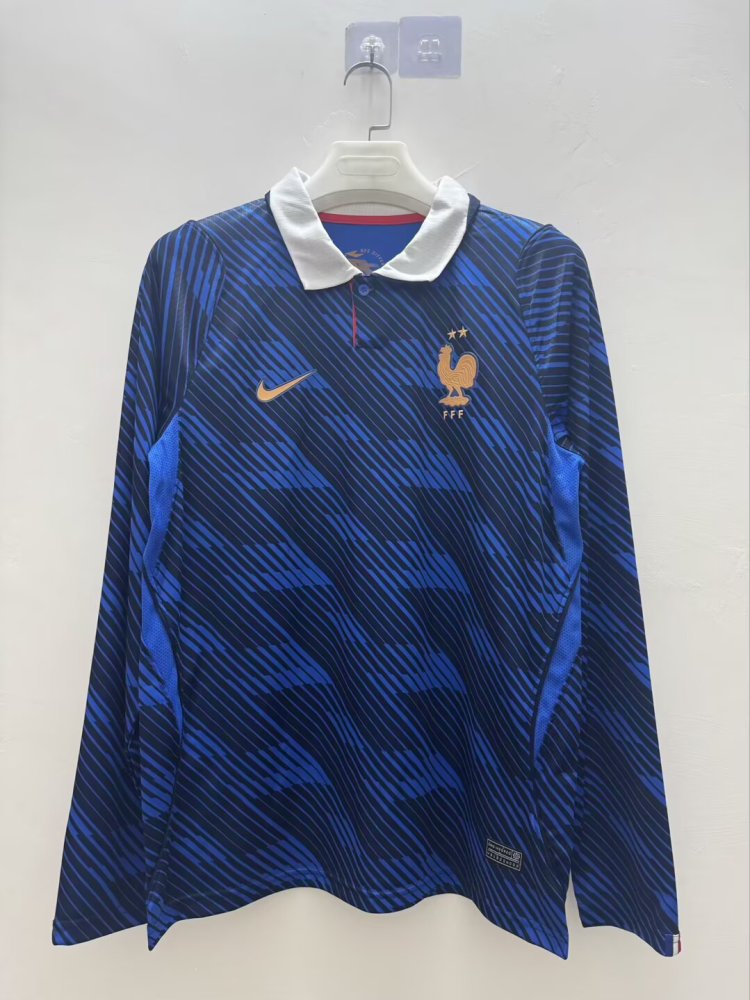 26-27 France long sleeve