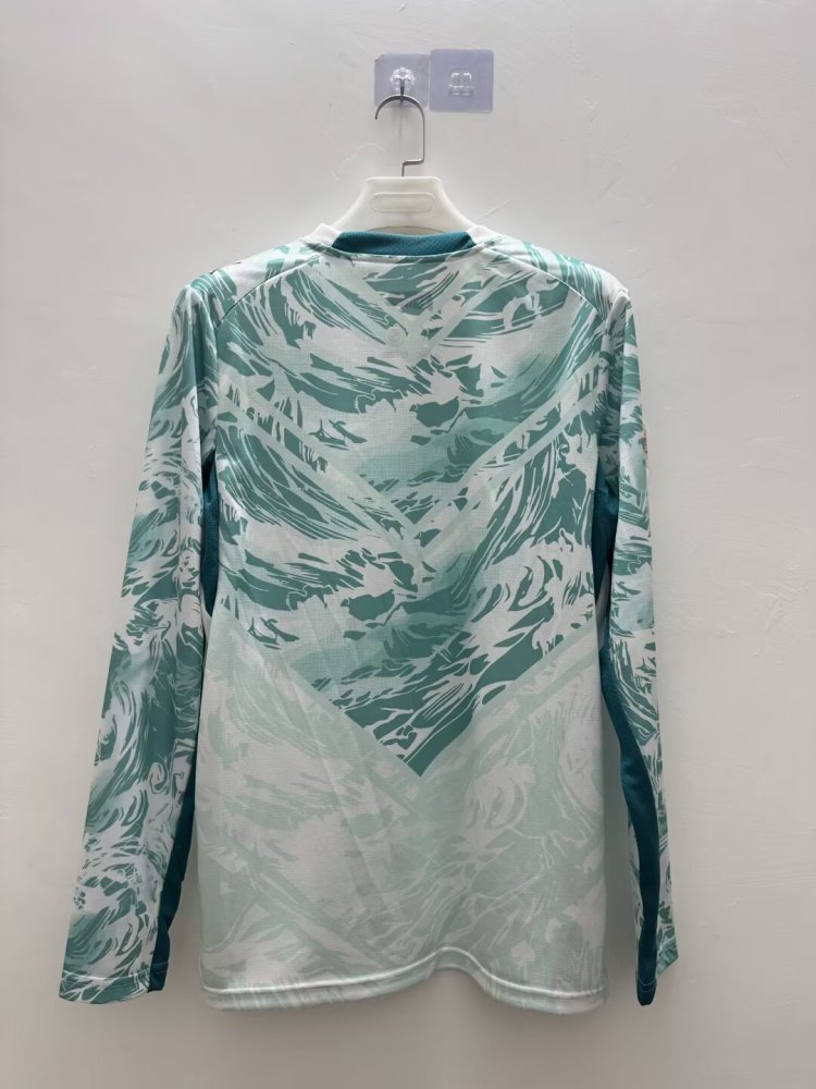 26-27 Portugal  long sleeve