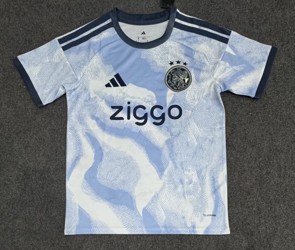 26-27 Ajax