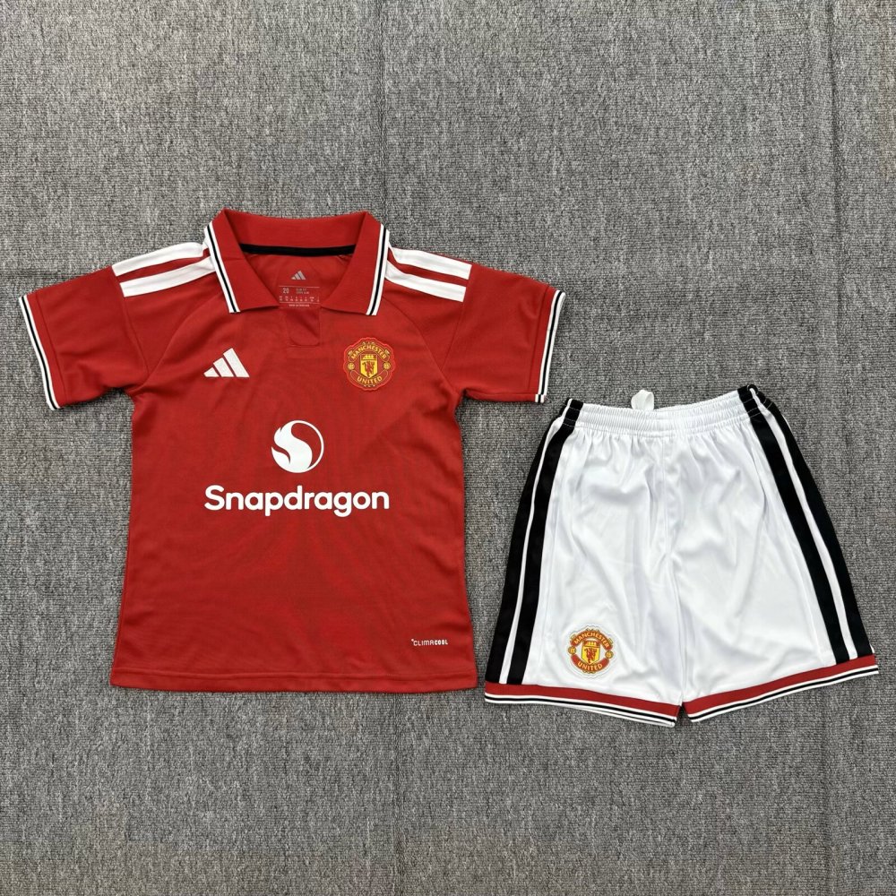26-27 Manchester United
