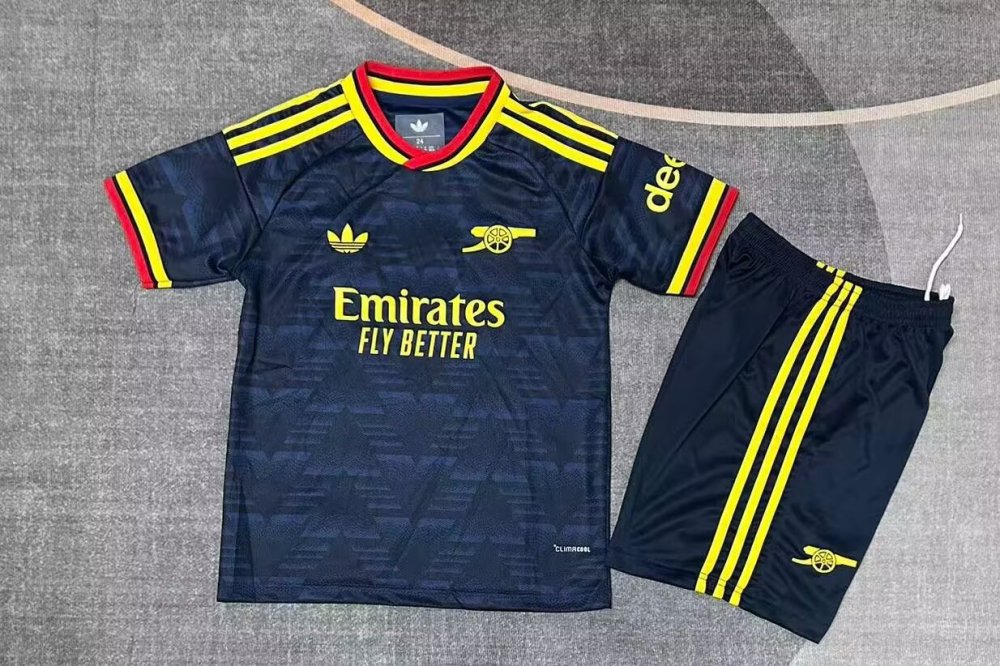 26-27 Arsenal